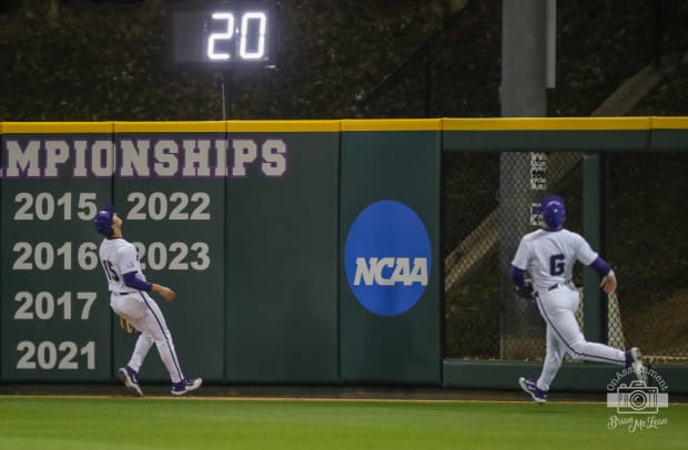 Brunson Boyers Watching HR Ball